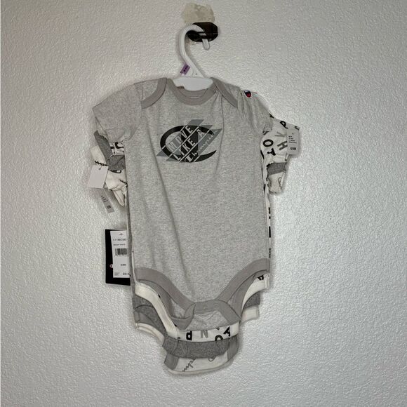 Champion White and Gray Bodysuit One Piece Size 6-9 - Picture 7 of 7